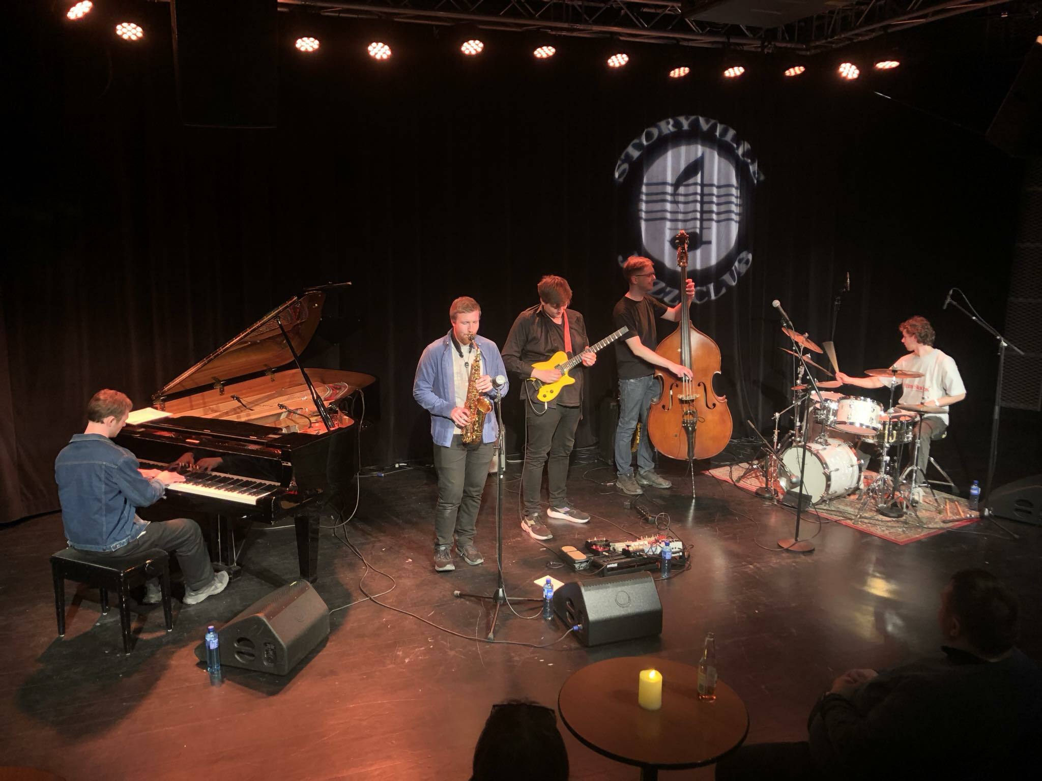 Julian Haugland: Commitment Band leverte strålende jazz i moderne format for et lydhørt publikum